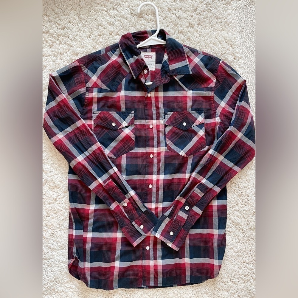 Levi’s Men’s Blue and Red Plaid‎ Button Down Shirt